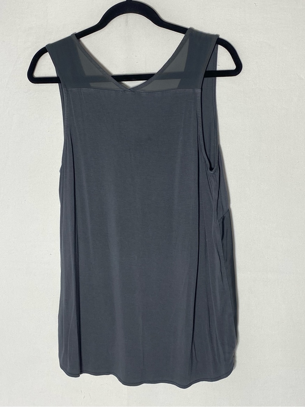 Ricki's Dark Grey Flowy Tank Top with Bottom Tie Accent M - Picture 2 of 15